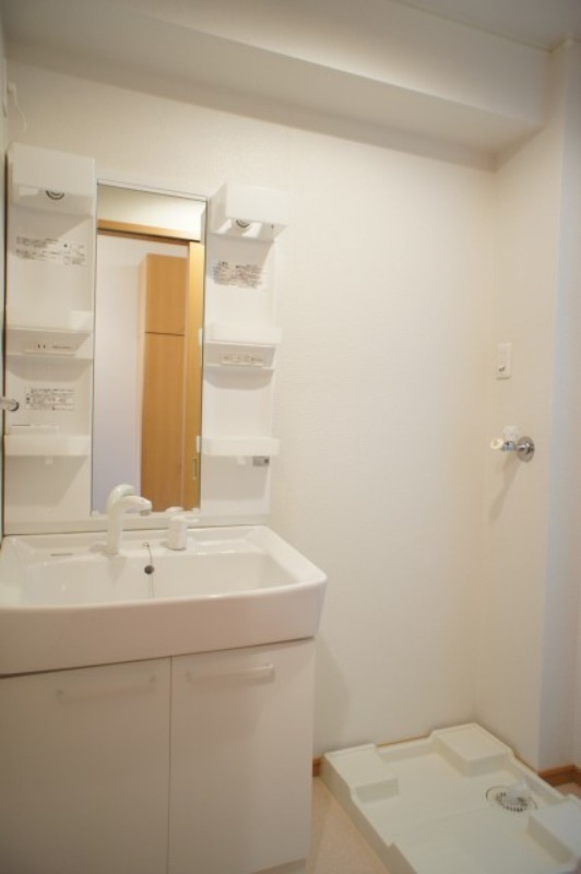 洗面設備　図面と現状に相違がある場合には現状を優先