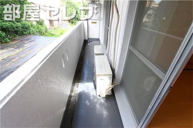 バルコニー　風通しの良いベランダです。
