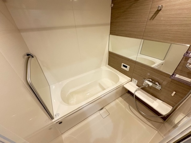 バス・シャワールーム　同仕様
