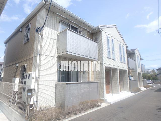 建物外観　２０１３年築のアパートです。