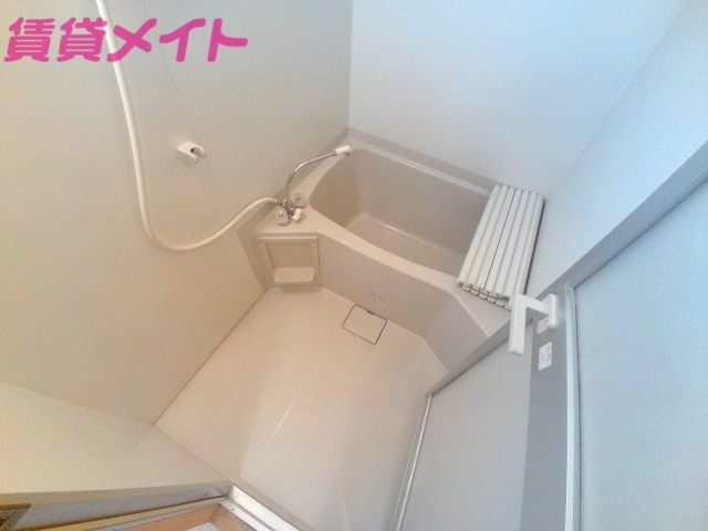 バス・シャワールーム　別部屋同タイプ