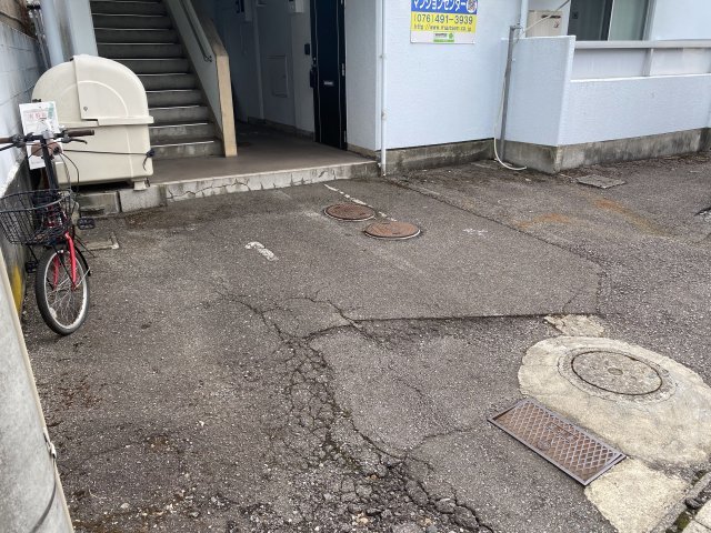 駐車場　駐車場があります