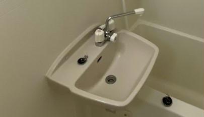 洗面設備　設備・仕様は号室により異なる為、現況を優先致します。