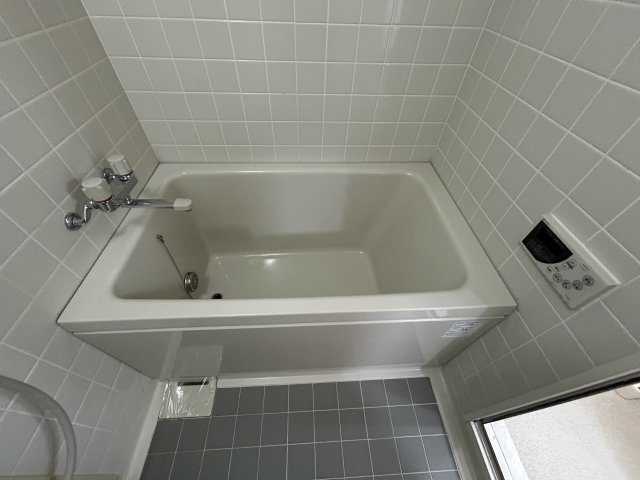 バス・シャワールーム　お風呂です