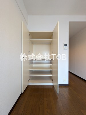 収納　※リノベーション工事前の写真※