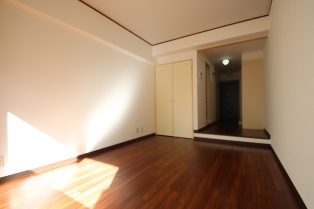 居室・リビング　※別室の参考写真です