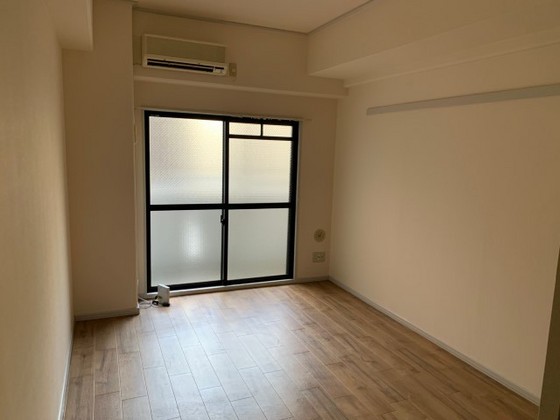 居室・リビング　※他部屋の写真です。