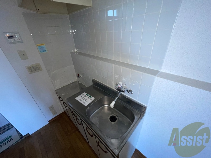 キッチン　シングルハンドルで快適にお使い頂けます。