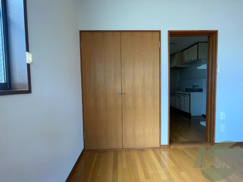 収納　クローゼットになります。十分な大きさの収納になります。