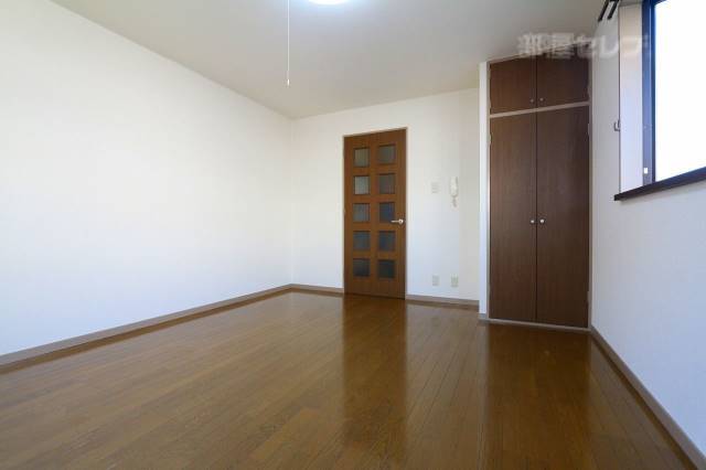 居室・リビング　２０１号室の写真です。