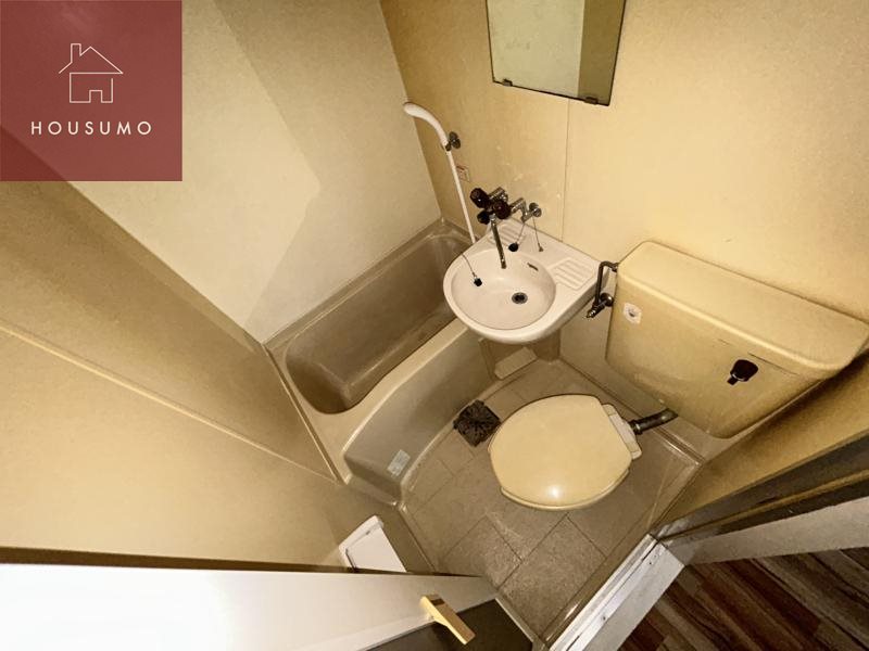 バス・シャワールーム　落ち着いた空間のお風呂です