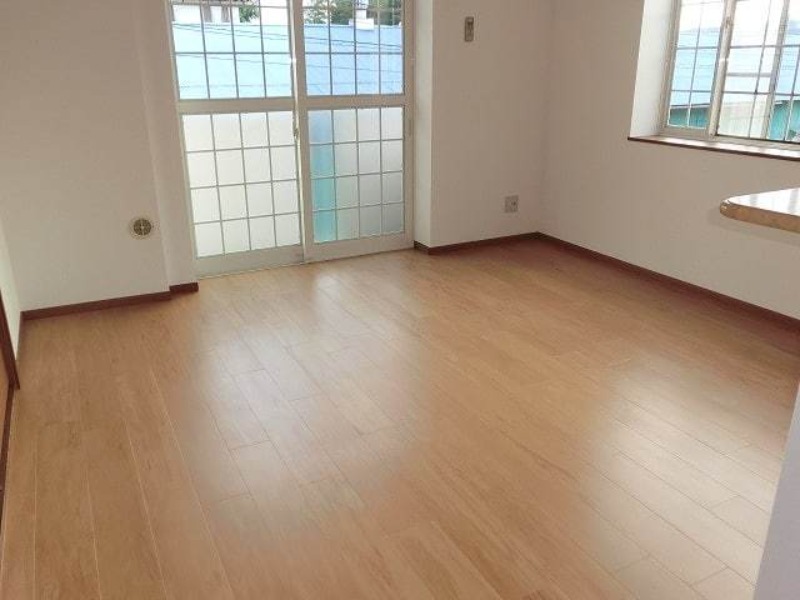 居室・リビング　図面と現状に相違がある場合には現状を優先