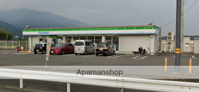 コンビニ　ファミリーマート（コンビニ）まで498m