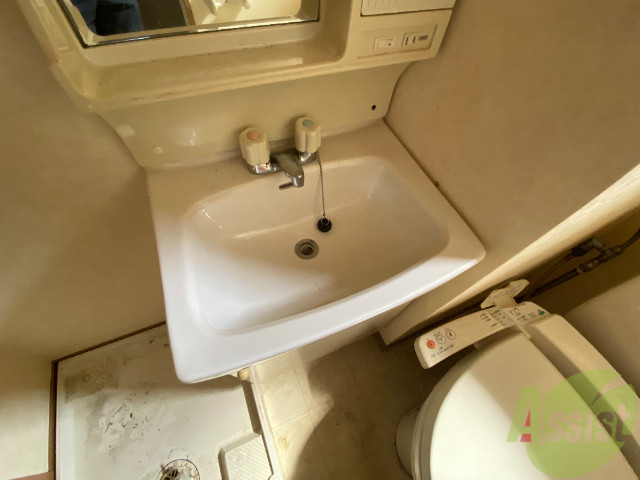 洗面設備　洗面はコチラでお願いします。歯磨きもＯＫです。