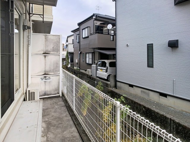 バルコニー　2025年12月撮影