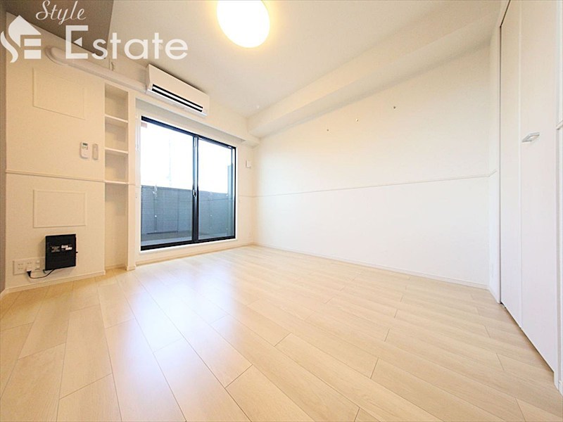 居室・リビング　内装