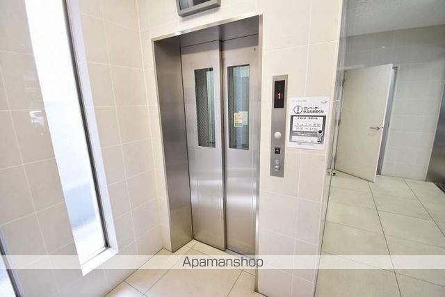 ロビー　ロビー