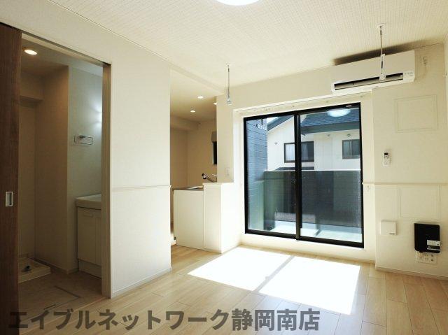 居室・リビング　ゆったりとしたリビングです