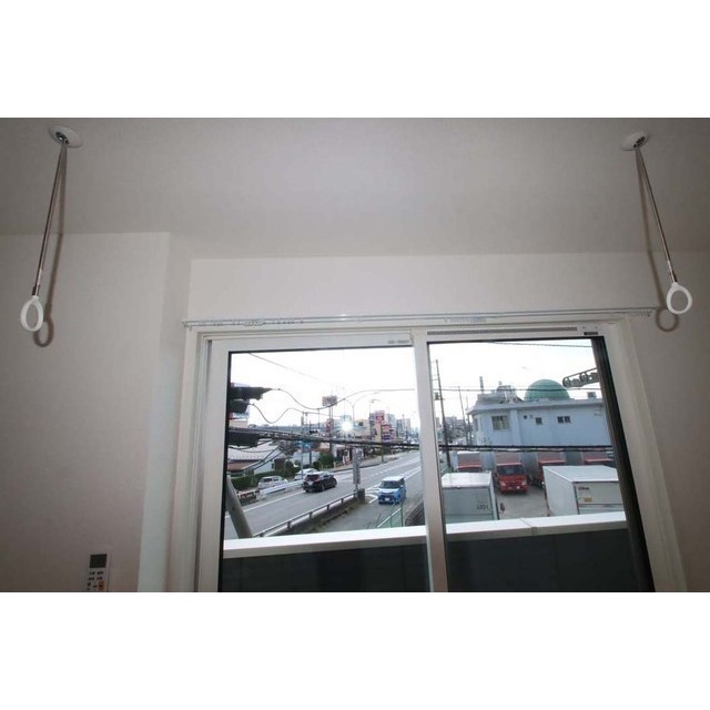 その他設備　室内物干し