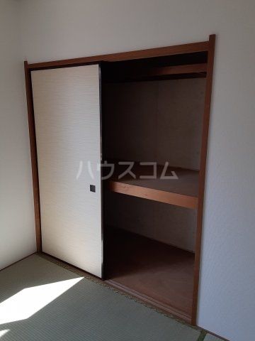 メゾンクレールの内装写真