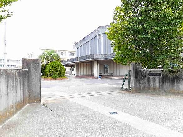 小学校　稲沢市立　下津小学校（小学校）まで600m