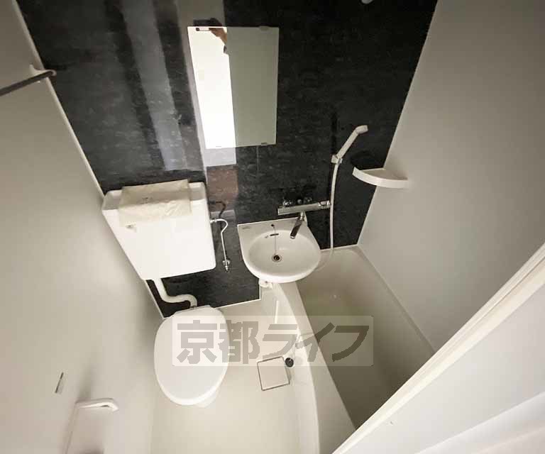 トイレ　綺麗なユニットバスです