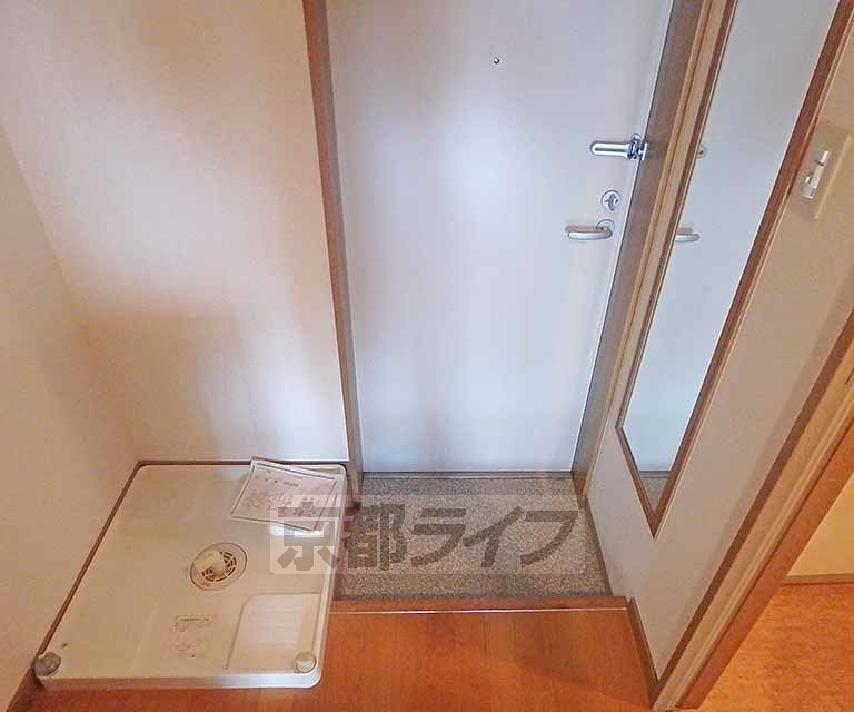 玄関　玄関です。