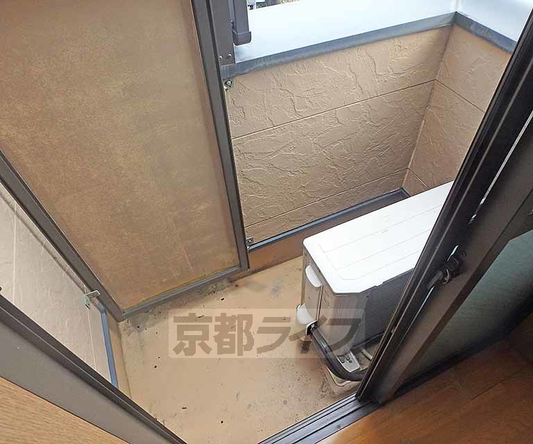 バルコニー　バルコニです。