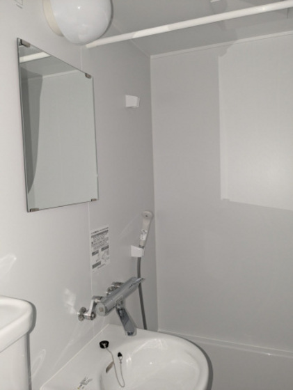 洗面設備　※別部屋の写真です