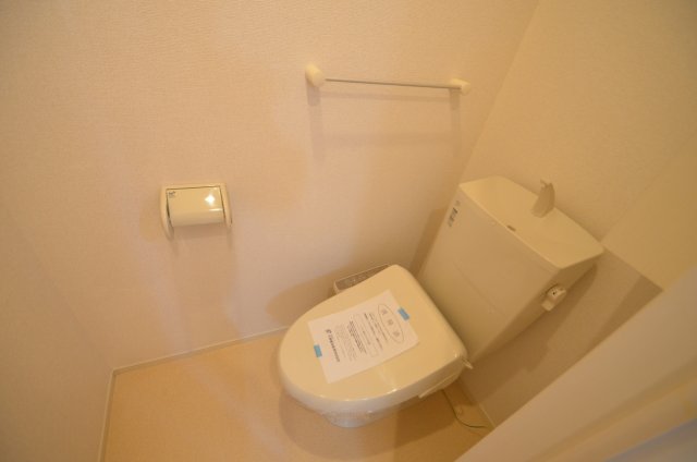 トイレ　気分すっきり温水洗浄便座