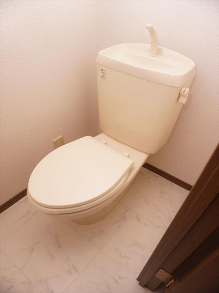 トイレ　トイレ