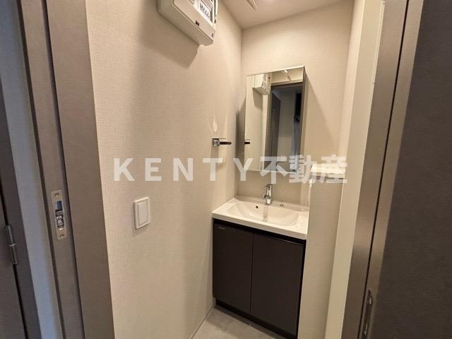 洗面設備　広い洗面スペース