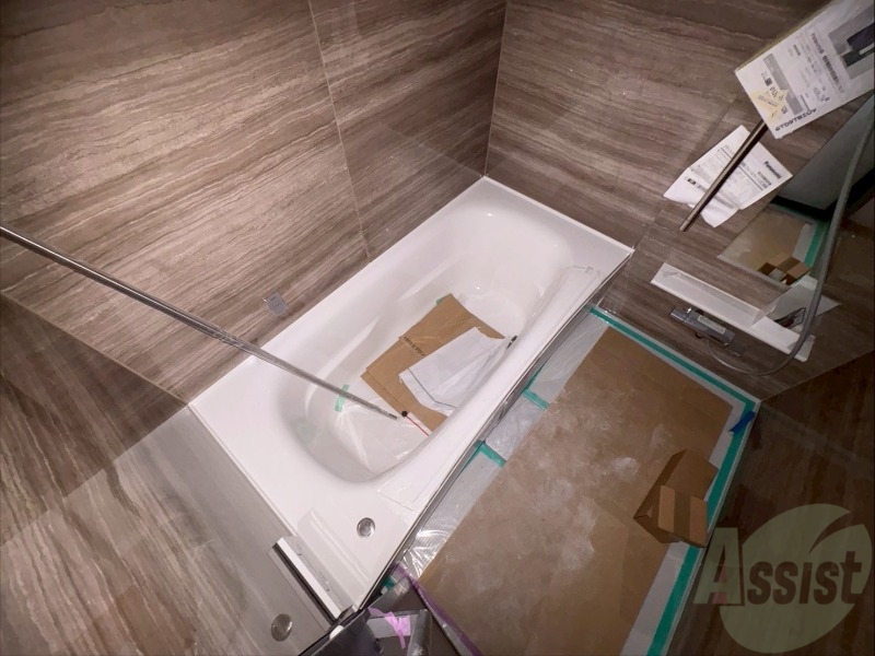 バス・シャワールーム　お風呂になります。一日の疲れを癒してくださいね。