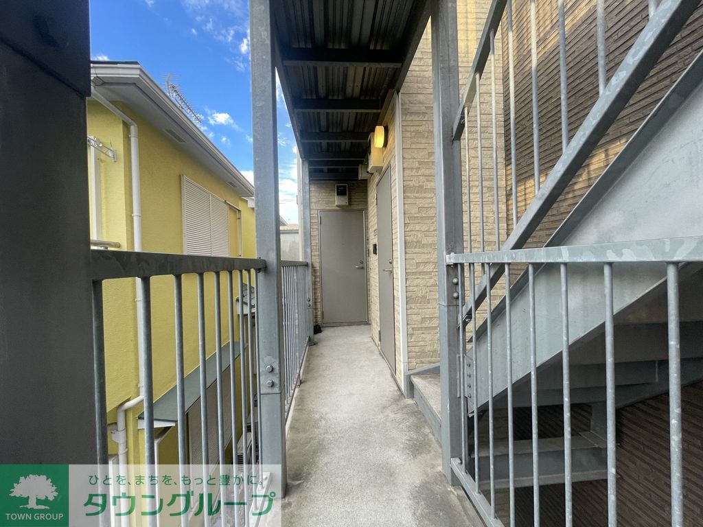 エントランス　庭