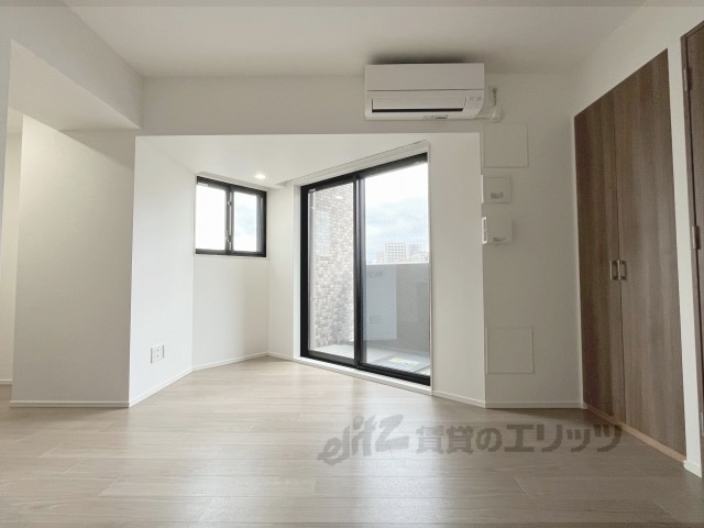 居室・リビング　リビング