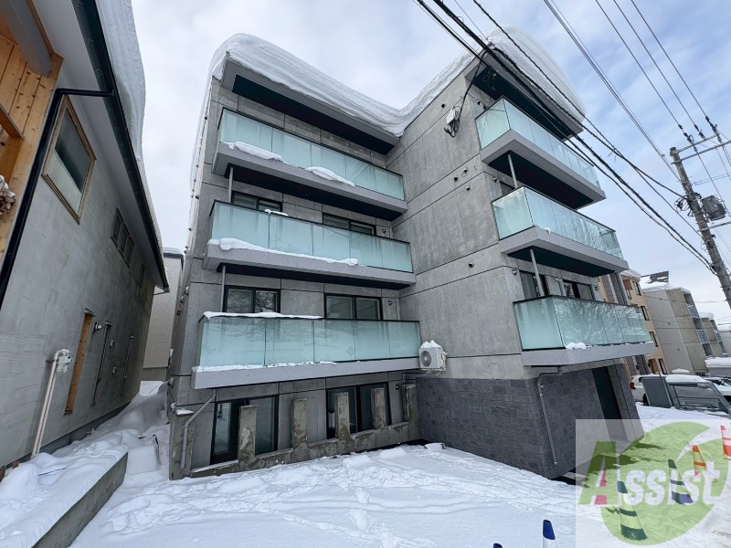 建物外観　札幌市豊平区平岸四条「Ｐａｒｉｃｉ南平岸」