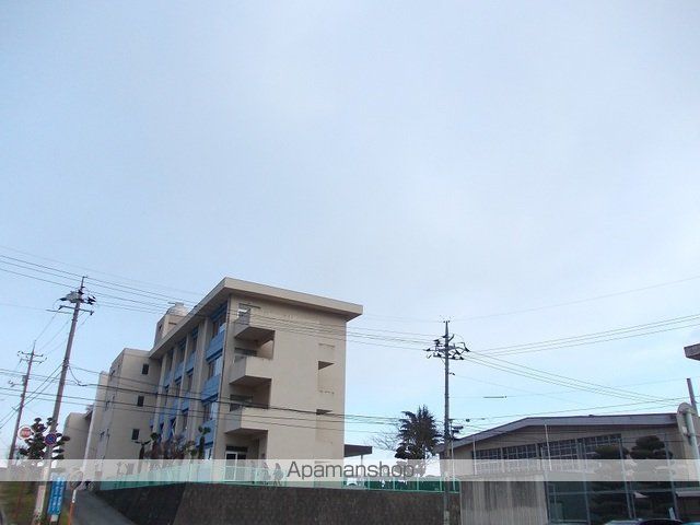 中学校　府中第一中学校（中学校）まで750m