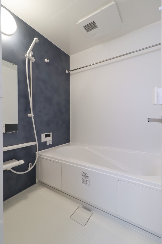 バス・シャワールーム　図面と現状に相違がある場合には現状を優先