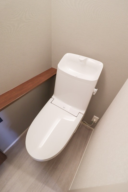 トイレ　図面と現状に相違がある場合には現状を優先