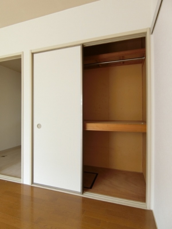 収納　図面と現状に相違がある場合には現状を優先