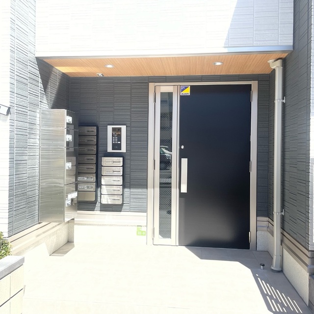 エントランス　エントランス