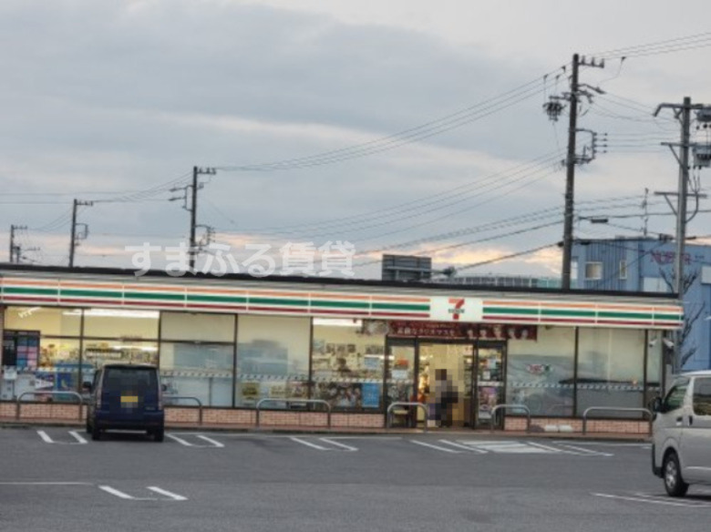 コンビニ　セブンイレブン 西尾下町店（コンビニ）まで866m