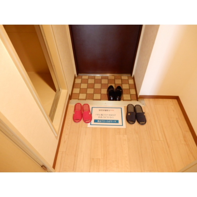 玄関　図面と現状に相違がある場合には現状を優先