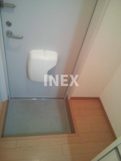 玄関　開放感のある玄関です！