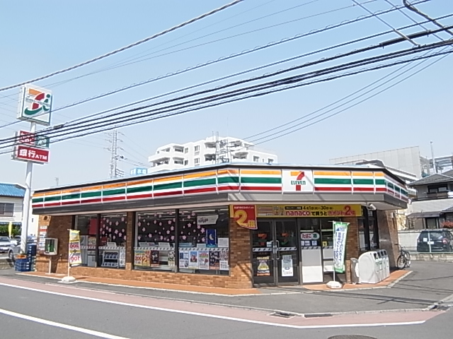コンビニ　セブンイレブン綾瀬店（コンビニ）まで257m