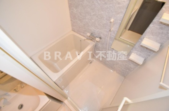 バス・シャワールーム　【S-RESIDENCE谷町五丁目】落ち着いた空間のお風呂で