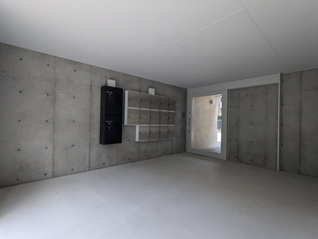 ロビー　建物の内部です