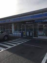 コンビニ　ローソン（コンビニ）まで763m