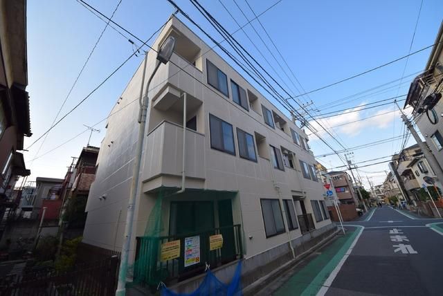 建物外観　駅徒歩５分のマンション