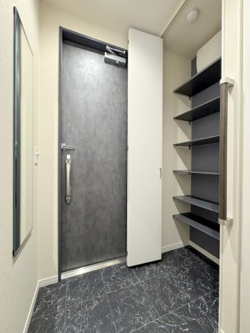 玄関　★シューズクローク★